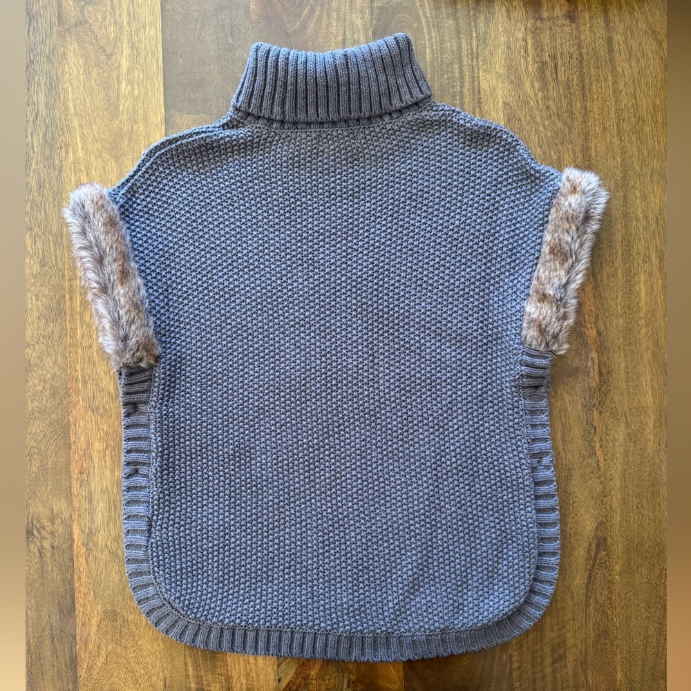 Aspen Kids gray‎ turtleneck knit poncho vest faux fur trim girls size L 10/12 - Picture 2 of 4